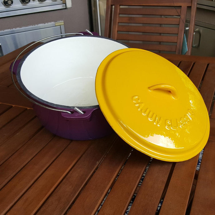 2 QT. PURPLE & GOLD ENAMEL DUTCH OVEN